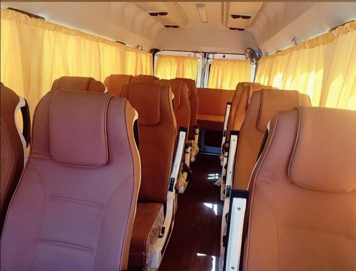 Maharaja Tempo Traveller in Jaipur